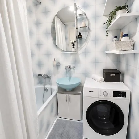 Luxury 2 Bedroom With Free Public Parking Malta 公寓